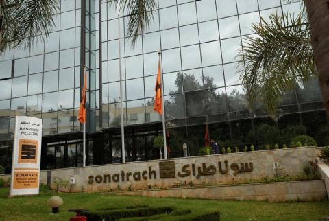 سوناطراك الجزائرية توقع اتفاق غاز مع توتال وريبسول