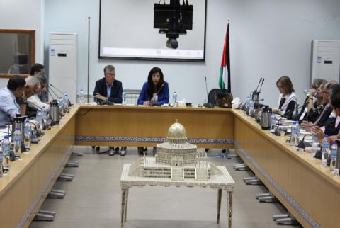 المجلس الفلسطيني للصادرات يبحث حماية المنتج الحرفي والعلامة الوطنية للصادرات