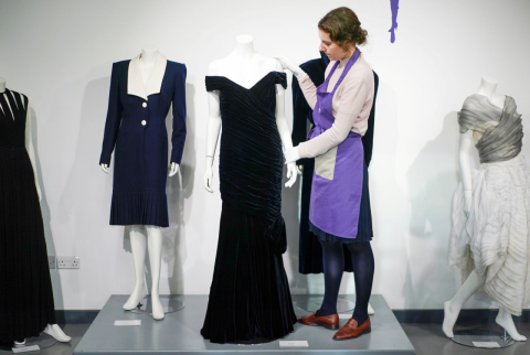 بيع فستان ارتدته الأميرة ديانا بأكثر من 280 ألف دولار