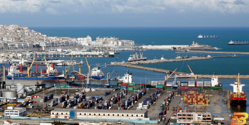 النمو الاقتصادي في الجزائر يتباطأ إلى 2.2 بالمئة في 2017