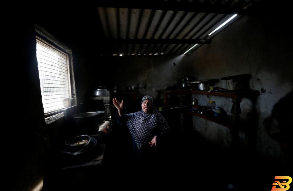 الخضري: 80% من أهالي غزة تحت خط الفقر