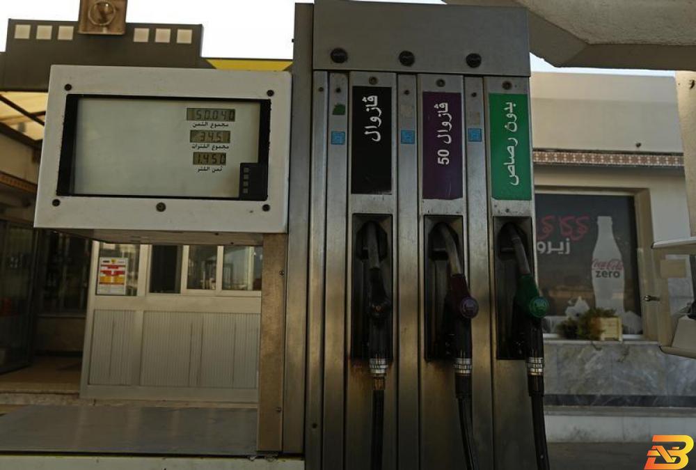 تونس ترفع أسعار البنزين من جديد لخفض عجز الموازنة